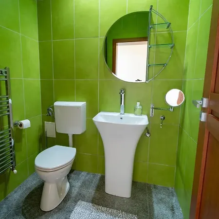 Vilă 5* House With View. 4 Parking Places *