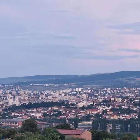 5* House With View. 4 Parking Places Vilă